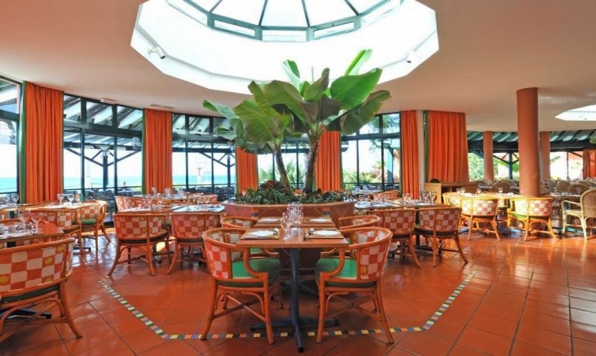 imagini hotel PESTANA BAY